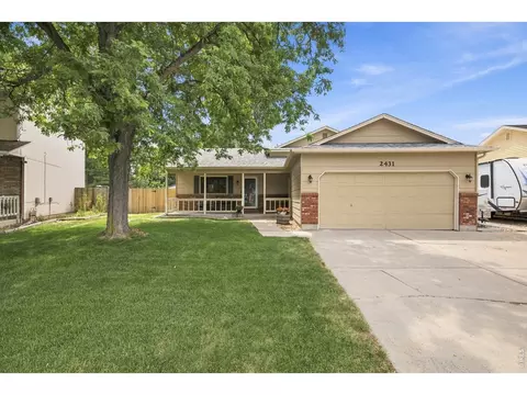 2431 Sunstone Dr, Fort Collins, CO 80525