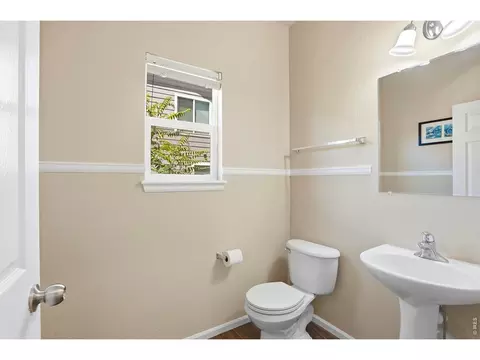 Bath - 1254 E 100th Ln, Thornton, CO 80229 photo 1 of 9