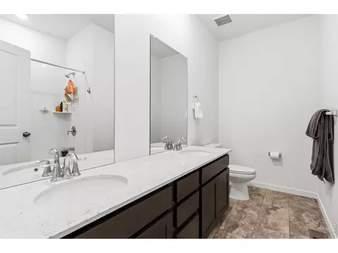 Bath - 5560 Second Ave, Timnath, CO 80547 photo 4 of 4