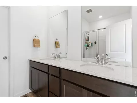 Bath - 5560 Second Ave, Timnath, CO 80547 photo 2 of 4