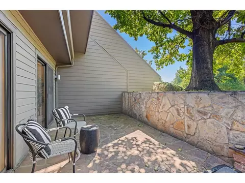 Exterior - 836 Walnut St #A, Boulder, CO 80302 photo 5 of 8