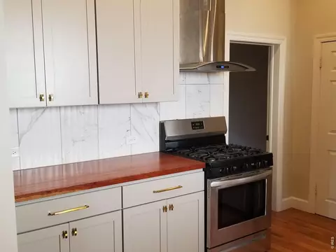 Kitchen - 217 5th Ave, Lyons, CO 80540 photo 1 of 5