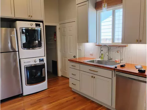 Kitchen - 217 5th Ave, Lyons, CO 80540 photo 2 of 5