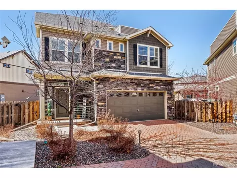 Exterior - 26168 E Maple Dr, Aurora, CO 80018 photo 2 of 6