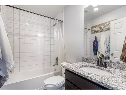 Bath - 26168 E Maple Dr, Aurora, CO 80018 photo 4 of 5