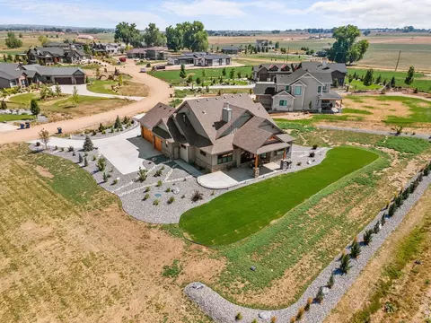 View/Area - 1920 Country Dr, Longmont, CO 80504 photo 3 of 8