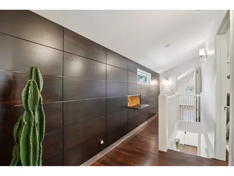 Entry Way - 1013 Mapleton Ave, Boulder, CO 80304 photo 2 of 2
