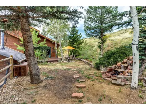 Exterior - 184 Chapman Rd, Boulder, CO 80302 photo 2 of 5