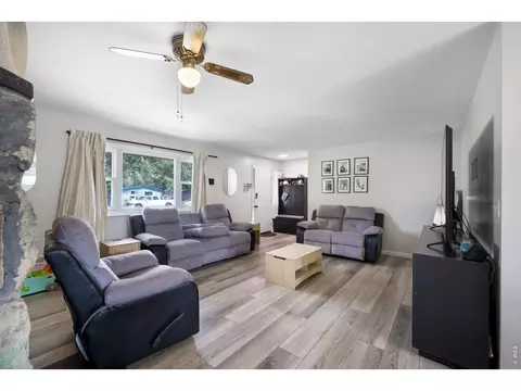 Living - 817 Bob Blvd, Brush, CO 80723 photo 2 of 3
