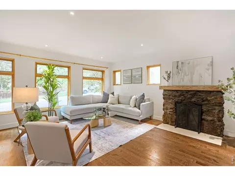 Living - 873 9th St, Boulder, CO 80302 photo 1 of 4