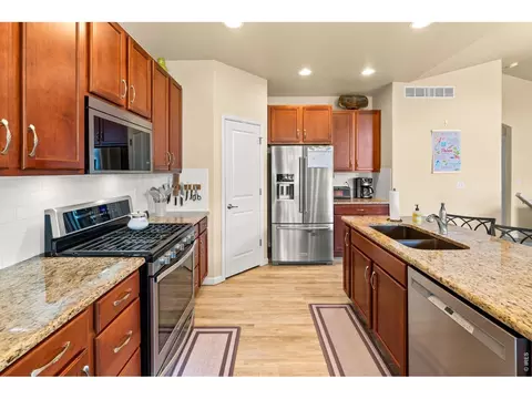 Kitchen - 2005 Saddleback Dr, Milliken, CO 80543 photo 5 of 5