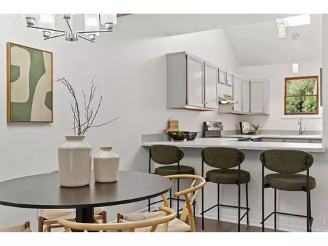 Dining - 3119 Bell Dr, Boulder, CO 80301 photo 2 of 3