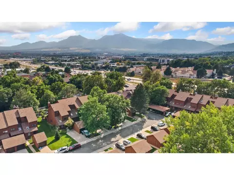 View/Area - 3119 Bell Dr, Boulder, CO 80301 photo 2 of 8