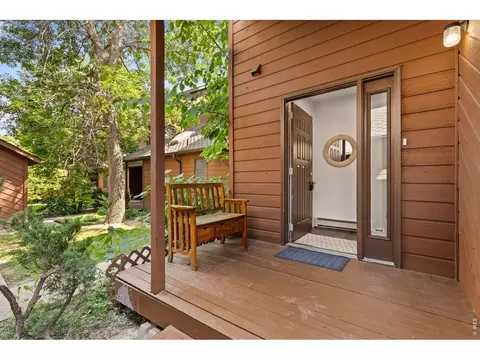 Exterior - 3119 Bell Dr, Boulder, CO 80301 photo 3 of 7