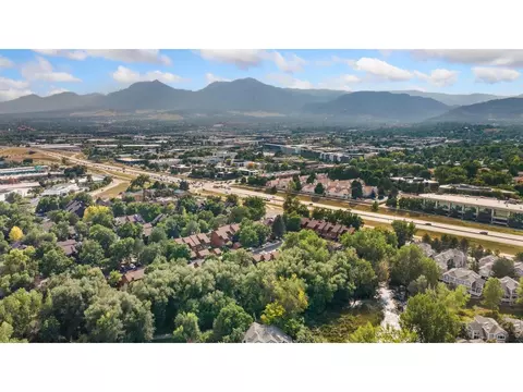 View/Area - 3119 Bell Dr, Boulder, CO 80301 photo 4 of 8