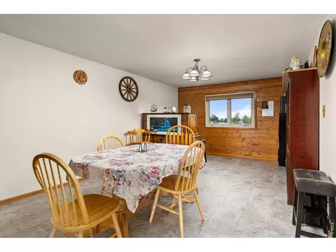 Dining - 5001 Meining Rd, Berthoud, CO 80513 photo 3 of 3