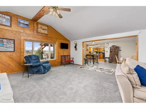 Living - 5001 Meining Rd, Berthoud, CO 80513 photo 4 of 4
