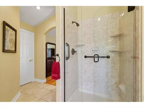 Bath - 6755 Saddleback Ave, Firestone, CO 80504 photo 3 of 5