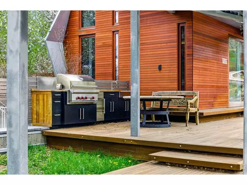 Exterior - 182 Ridge Rd, Boulder, CO 80303 photo 7 of 8