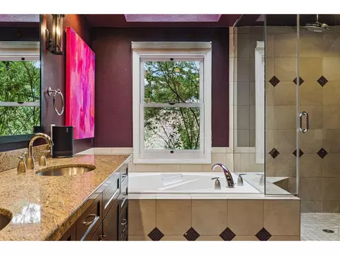 Bath - 182 Ridge Rd, Boulder, CO 80303 photo 3 of 4