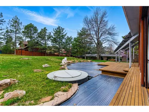 Exterior - 182 Ridge Rd, Boulder, CO 80303 photo 6 of 8