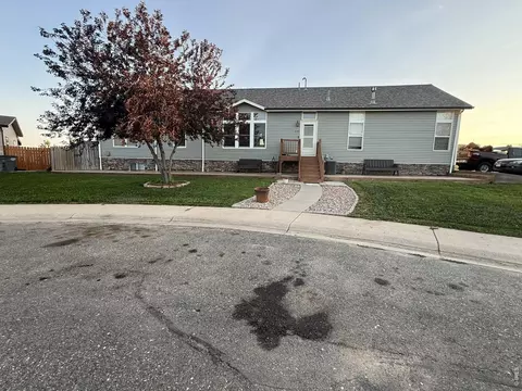 245 W Crawford Ave, Keenesburg, CO 80643