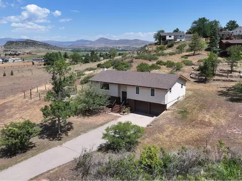 7513 Leslie Dr, Loveland, CO 80537