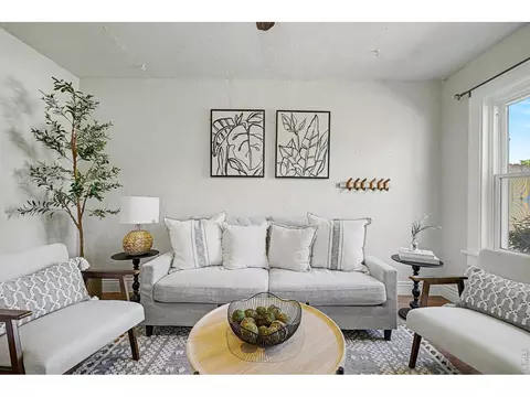 1962 S Logan St, Denver, CO 80210