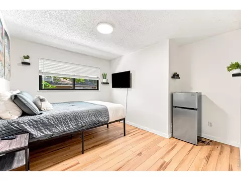 Bedroom - 600 Arapahoe Ave #5, Boulder, CO 80302 photo 4 of 7