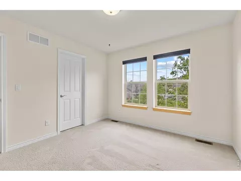 Bedroom - 413 Raymond Ct, Lyons, CO 80540 photo 8 of 9
