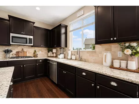 Kitchen - 2163 Longfin Dr, Windsor, CO 80550 photo 4 of 6