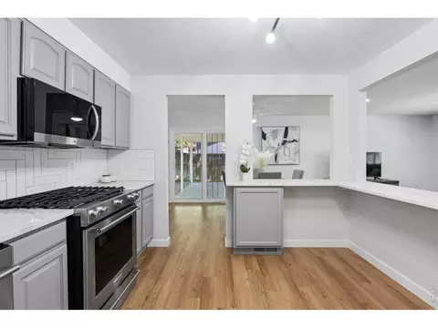 Kitchen - 8601 E Layton Ave, Denver, CO 80237 photo 4 of 4