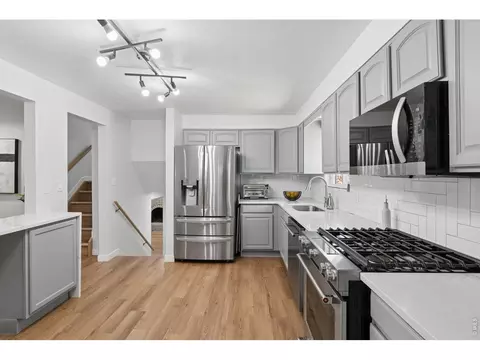 Kitchen - 8601 E Layton Ave, Denver, CO 80237 photo 2 of 4