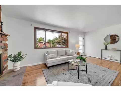 Living - 3930 Darley Ave, Boulder, CO 80305 photo 2 of 7