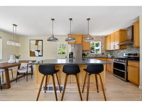 Kitchen - 720 Gillaspie Dr, Boulder, CO 80305 photo 3 of 5
