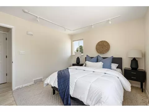 Bedroom - 720 Gillaspie Dr, Boulder, CO 80305 photo 1 of 8