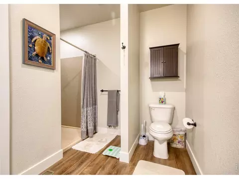 Bath - 352 Howell Ave, Brush, CO 80723 photo 1 of 4