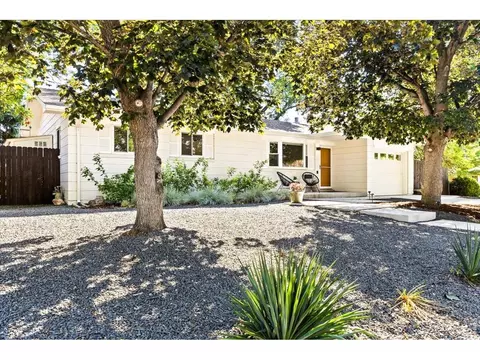 Exterior - 890 Toedtli Dr, Boulder, CO 80305 photo 4 of 16