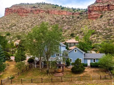 Exterior - 9 Eagle Nest Ln, Lyons, CO 80540 photo 7 of 13