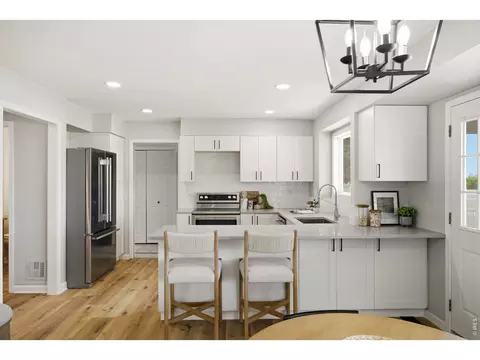 Kitchen - 201 Cheyenne Dr, Berthoud, CO 80513 photo 2 of 5