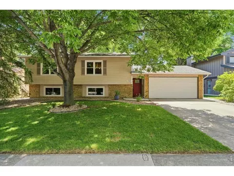 1125 Stratborough Ln, Fort Collins, CO 80525