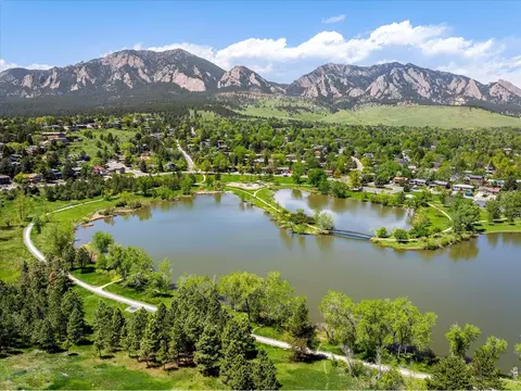 View/Area - 1656 Bradley Dr, Boulder, CO 80305 photo 4 of 7
