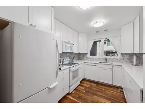 Kitchen - 7271 Siena Way, Boulder, CO 80301 photo 2 of 3