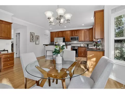 Dining - 1095 Terrace Cir, Boulder, CO 80304 photo 2 of 3