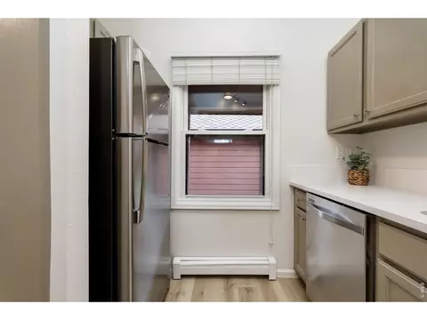 Kitchen - 3118 Bell Dr, Boulder, CO 80301 photo 5 of 5