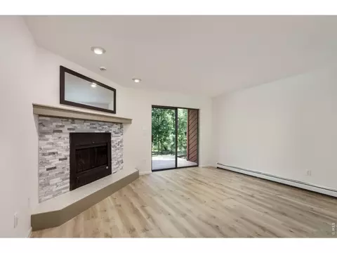Living - 3118 Bell Dr, Boulder, CO 80301 photo 4 of 6