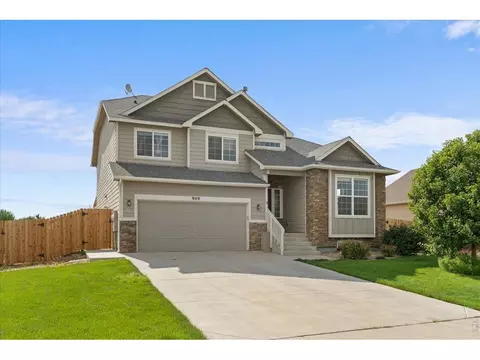 Exterior - 909 5th St, Pierce, CO 80650 photo 2 of 6