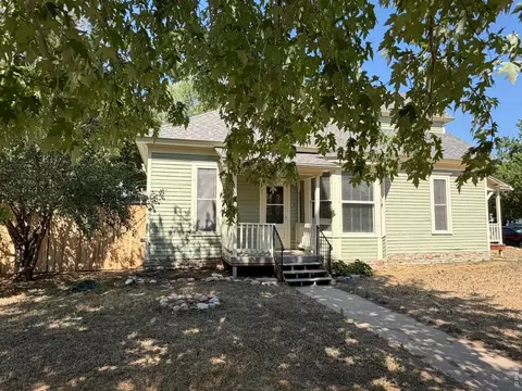 Exterior - 601 Walnut St, Windsor, CO 80550 photo 2 of 5