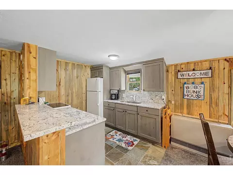 Kitchen - 259 Riverside Dr, Lyons, CO 80540 photo 4 of 6