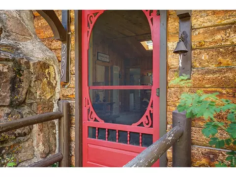 Exterior - 259 Riverside Dr, Lyons, CO 80540 photo 2 of 10